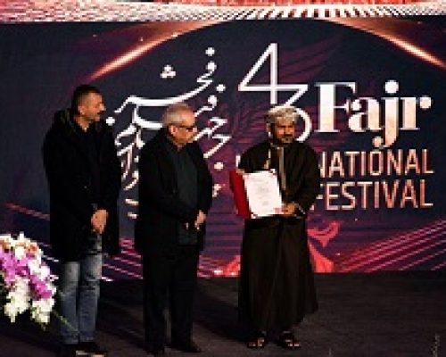 سیمرغ های جشنواره جهانی فجر بر شانه برگزیدگان نشست