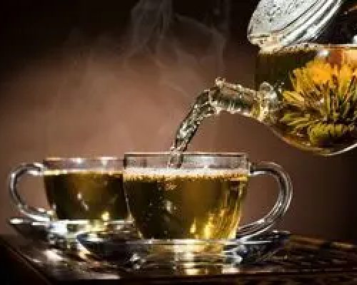 مصرف بیش از حد دمنوش‌های گیاهی برای آنفلوانزا می‌تواند خطرناک باشد