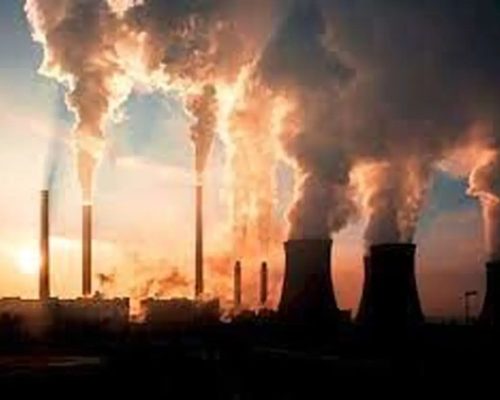 سهم مازوت سوزی نیروگاه ها در آلودگی هوا چقدر است؟/ ویدئو