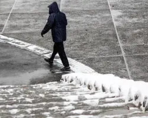 کسری بارش ادامه می یابد؟‌