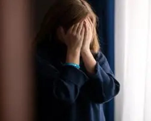 علائم اضطراب در کودکان ۷ تا ۱۲ ساله