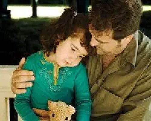 آرامش کودکان؛ والدین چگونه با کلمات امنیت بسازند؟