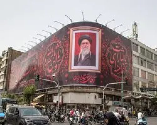 توصیه‌های امنیتی - انتظامی پلیس به زائران در مراسم وداع و تشییع رهبر شهید انقلاب