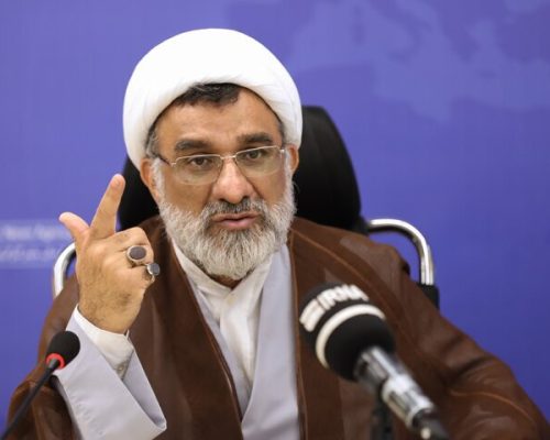 مجازات قاتل امام مسلمین غیر قابل گذشت است