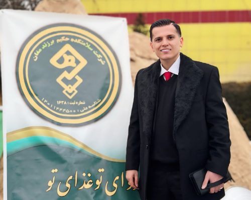 حضور افتخارآفرین برزند در نمایشگاه بین‌المللی تهران