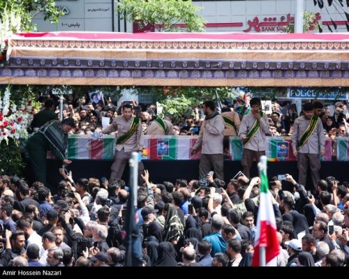 استقرار 91 آمبولانس و خودروی امدادی در مسیر تشییع شهید جمهور