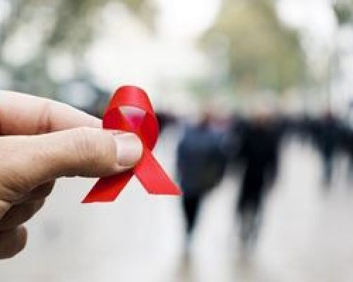 افشای علت عمده ابتلا به ایدز در ایران؛ آماری تکان دهنده از مبتلایان
