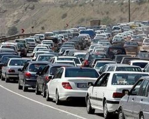 ترافیک سنگین در محورهای چالوس، هراز و آزادراه تهران