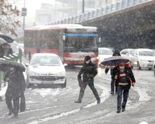 تهرانی ها از فردا منتظر بارش برف و باران باشند