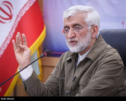 جلیلی: نباید به موضوعات نظام سلامت تک بعدی نگاه شود