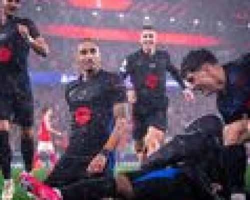 جنگ بارسا با لیورپول، پای پول در میان است