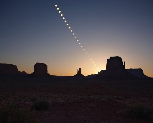 حلقه‌ آتش بر فراز دره یادبود