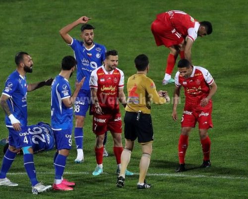 در آستانه حذف پرسپولیس و استقلال از آسیا