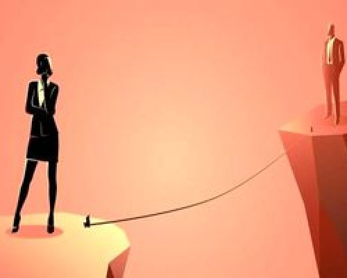 طلاق می‌خواهم چون شوهرم فقط به رضایت مادرش فکر می‌کند