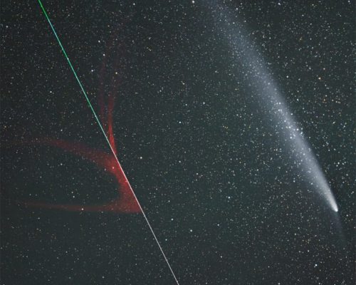 تصویر روز ناسا: دنباله‌دار و شهاب‌سنگ در یک قاب