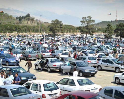قیمت خودرو در بازار ایران | هر کیلو خودروی ایرانی چقدر می‌ارزد؟ | دنا و شاهین کیلویی نیم میلیون!