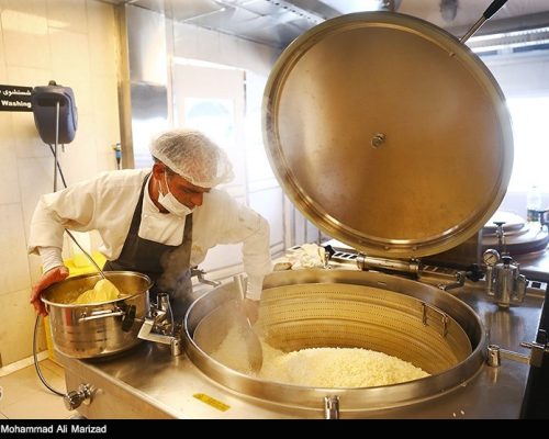 لزوم استفاده از فرآورده‌های دارای پروانه بهداشت در کترینگ‌ها