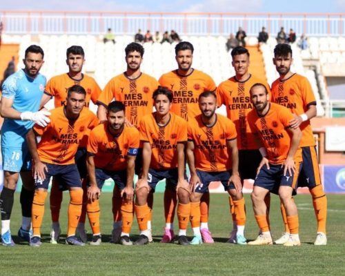 لیگ یک/ یک امتیاز شیرین برای قعرنشین در کرمان