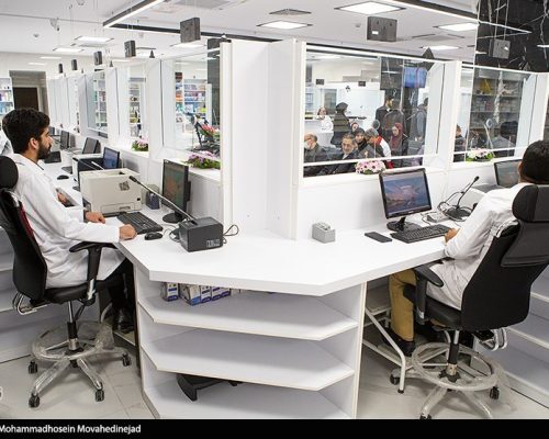 مخالفت صریح انجمن داروسازان با "فروش اینترنتی دارو" در سکوها/ خطر نشت اطلاعات بیماران