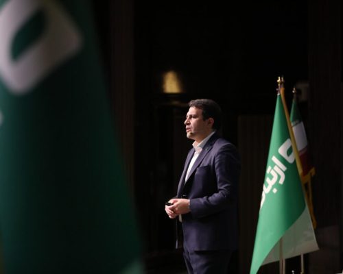 مراسم سالگرد شرکت ارتباط فردا با پیام «صعود به فردا» برگزار شد