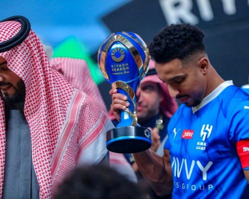 مرد سال فوتبال آسیا به دیدار با سپاهان رسید