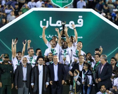 استفاده بهینه از سکوی قهرمانی استقلال!