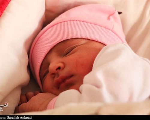 نوزاد بمی با کمک کارشناس اورژانس تلفنی به دنیا آمد + صوت