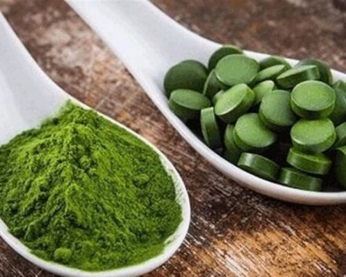 هشدار وزارت بهداشت و انجمن تغذیه به صداوسیما درباره تبلیغ جلبک اسپیرولینا