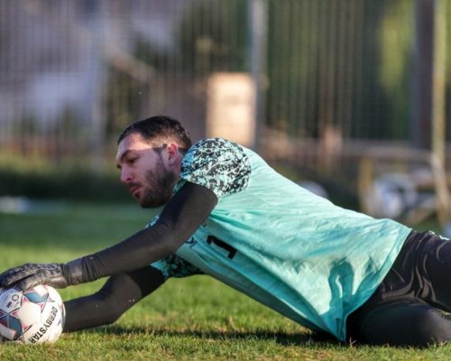 هواداری‌ها با والیبال روحیه خود را بالا بردند!