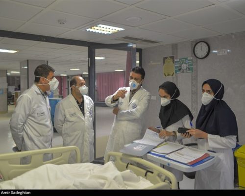 وزارت بهداشت: توان افزایش ظرفیت پزشکی را نداریم/ برخی دانشگاه‌ها پارکینگ را کلاس درس کردند!
