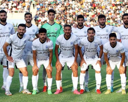 چادرملو با شانس دو جام معتبر در لیگ ایران