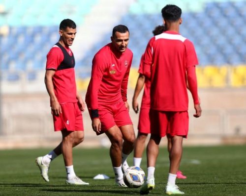 چالش زمین تمرین همچنان دردسر  پرسپولیسی ها