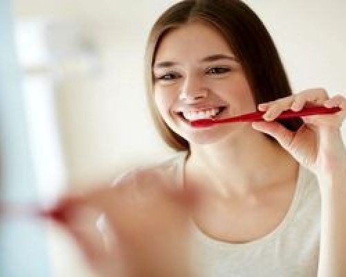 یک توصیه درباره مسواک زدن